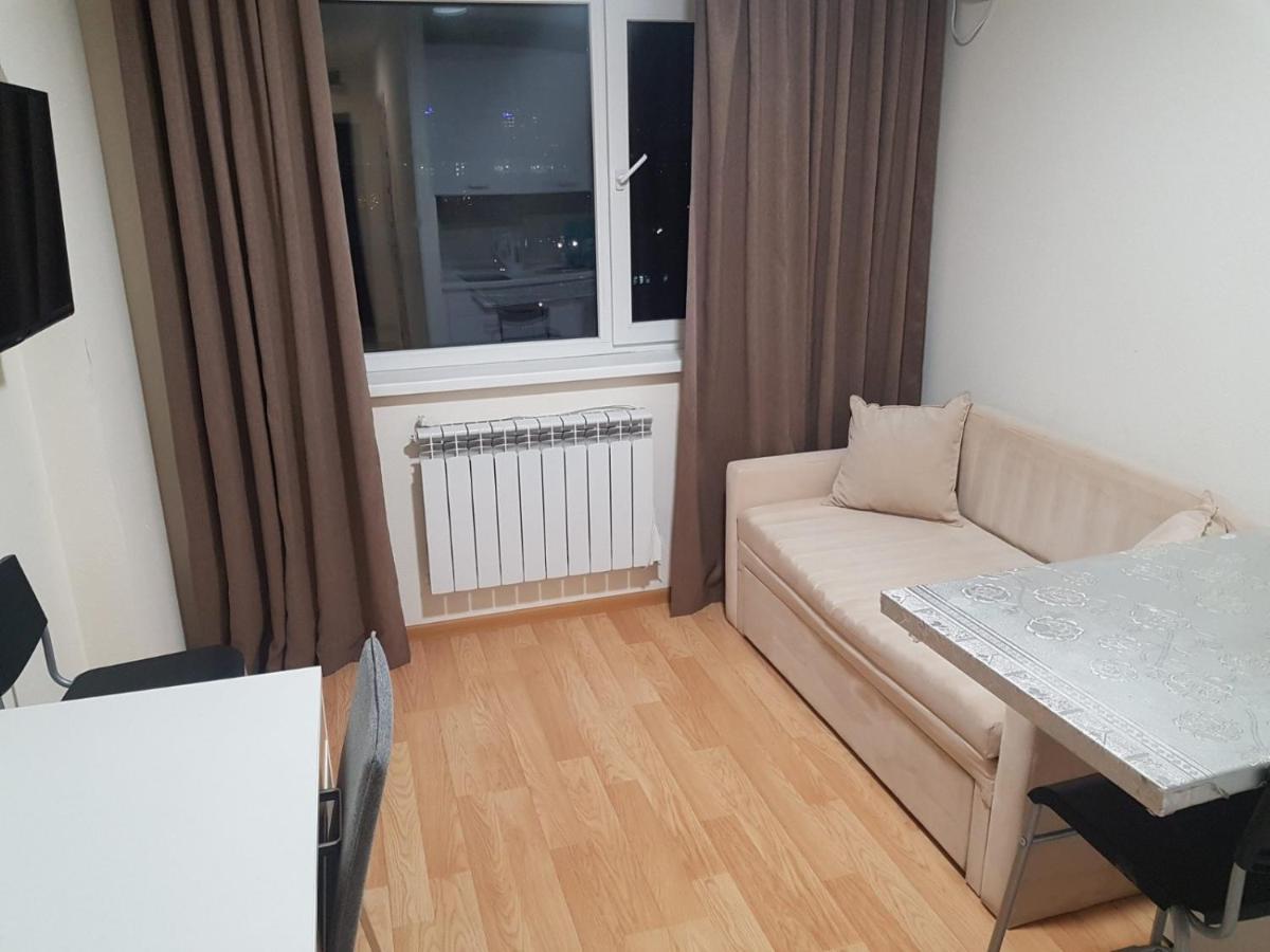 Inn Smarthause Apartments Kiev Esterno foto