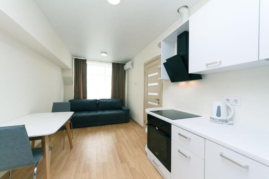 Inn Smarthause Apartments Kiev Esterno foto