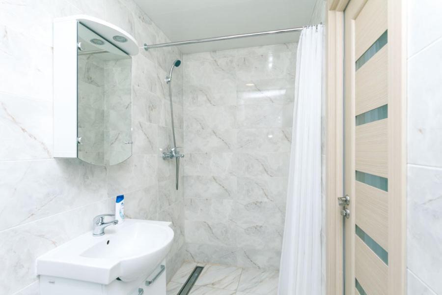 Inn Smarthause Apartments Kiev Esterno foto